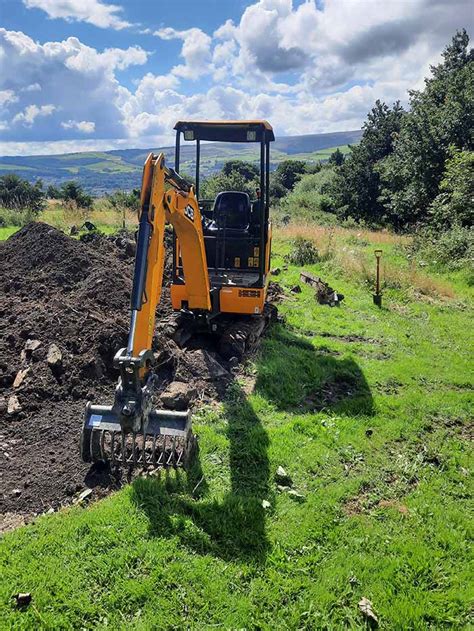 Mini Diggers For Hire Huddersfield 